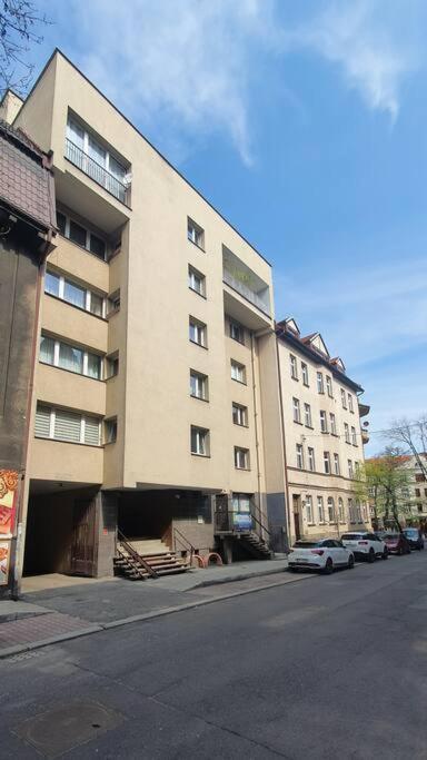 شقة Apartament 710 كاتوفيتسه المظهر الخارجي الصورة
